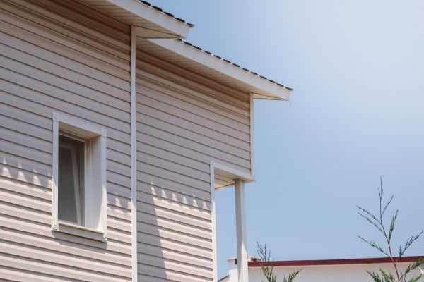 Cost of Vinyl Siding Hole Repair in Chillicothe